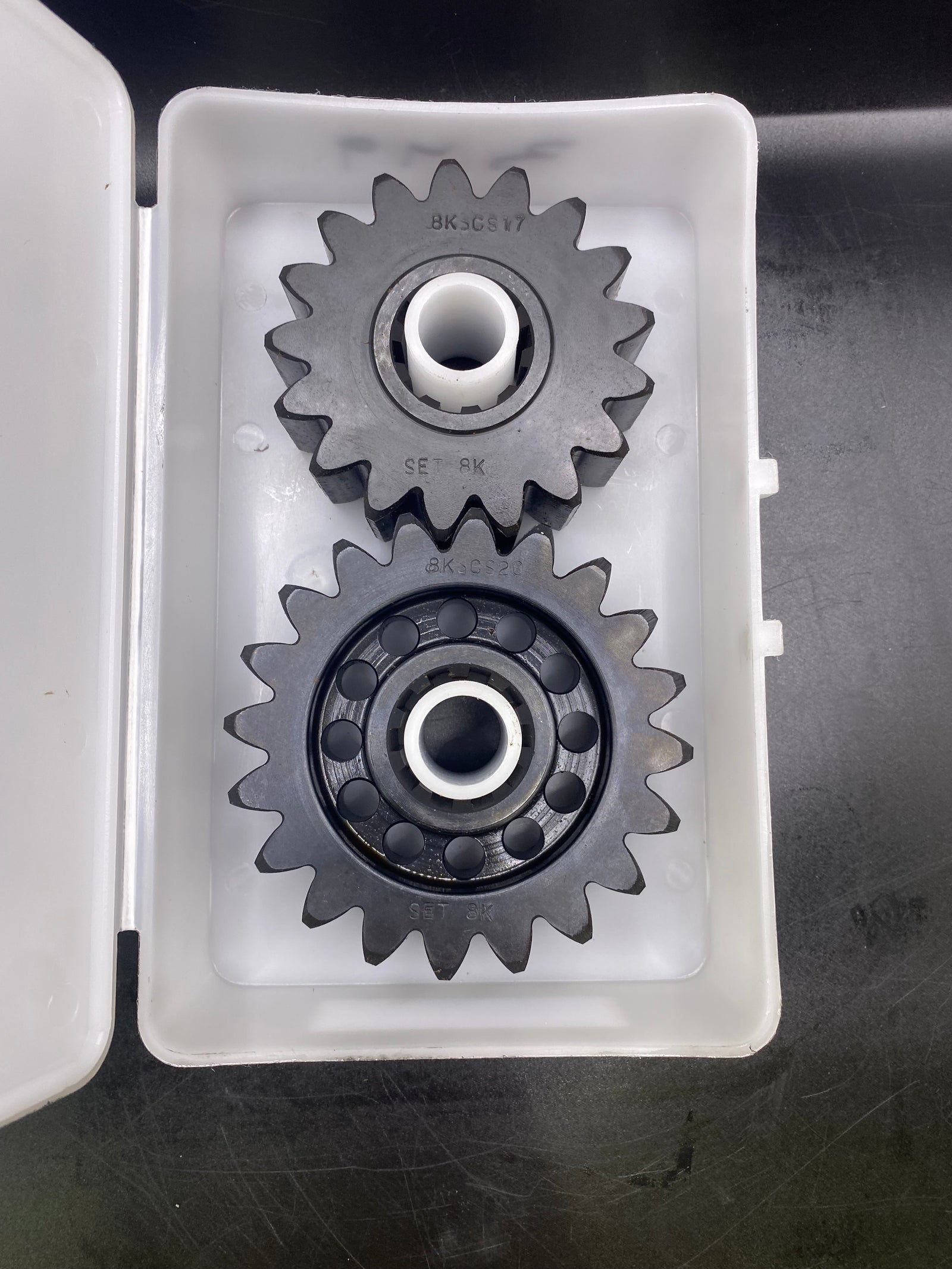 USED SCS GEAR SET 8K (3.49)