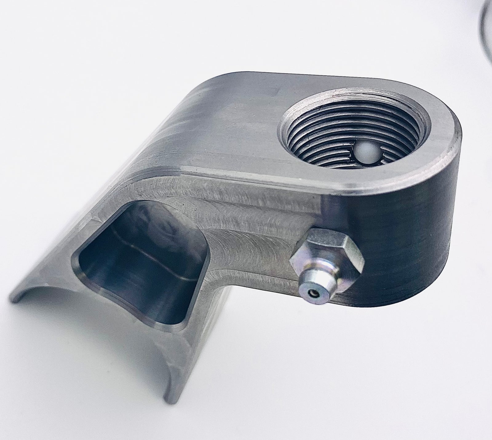 SHOCK MOUNT, BUSHING - TA2 2023