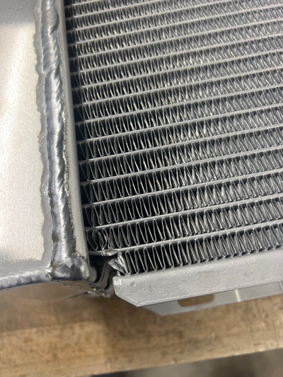 BLEM! 342ANF RADIATOR, 19X26 CHVY NO FILLER