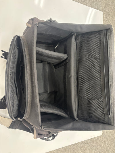 USED RACING ELECTRONICS RADIO BAG