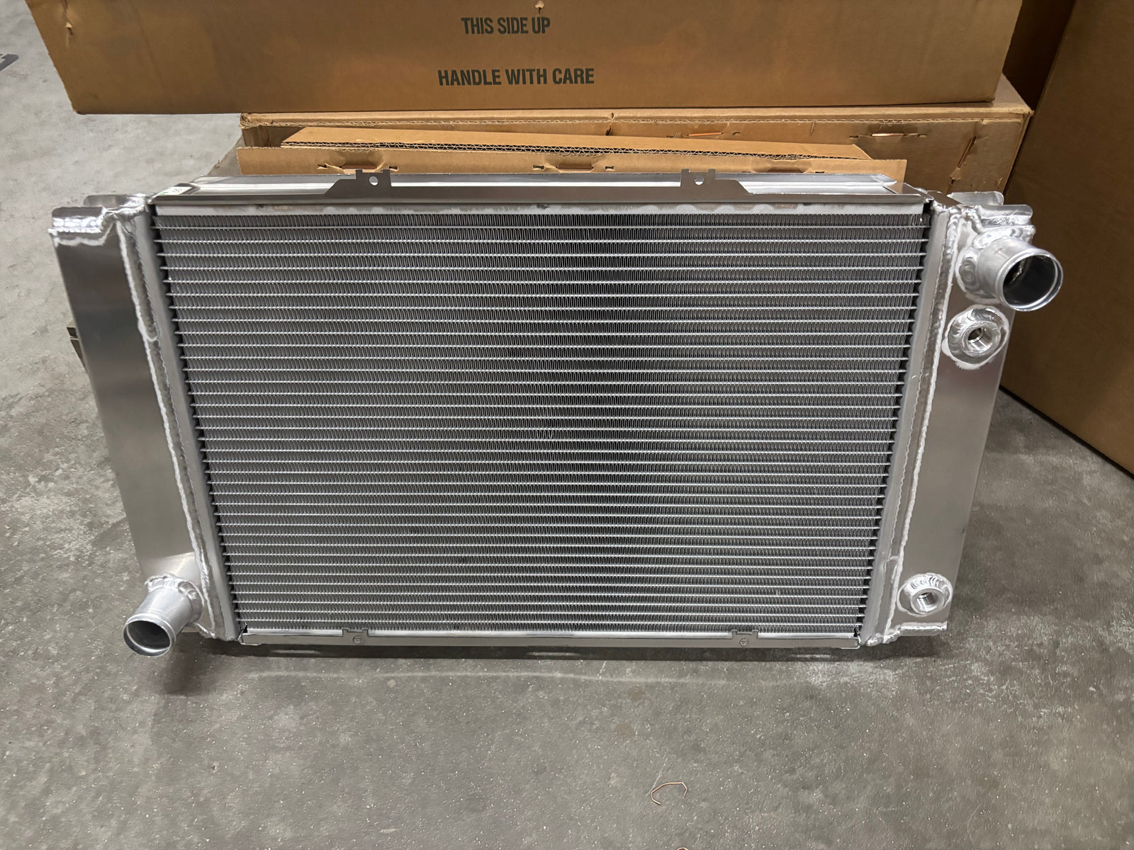 USED (NEW) PORSCHE 928 RADIATOR