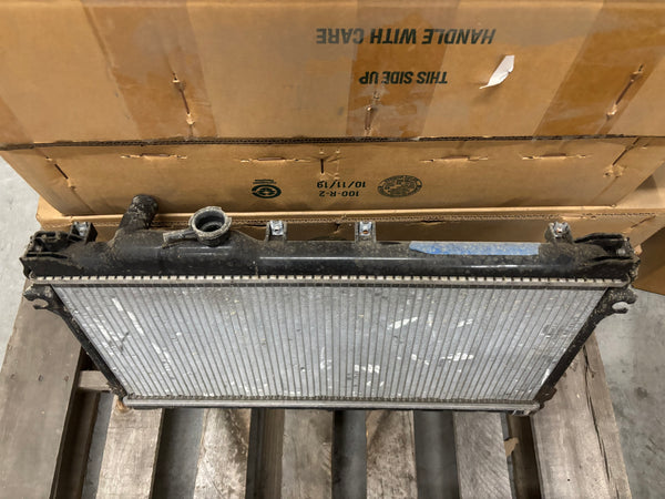 USED (NEW) 19X28 2PASS R/S IN/OUT RADIATOR - Howe Racing Enterprises, Inc