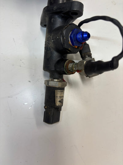USED TILTON 76 SERIES 13/16 MASTER CYLINDER WITH BLACK DIAMOND BRAKE PRESSURE SENSOR
