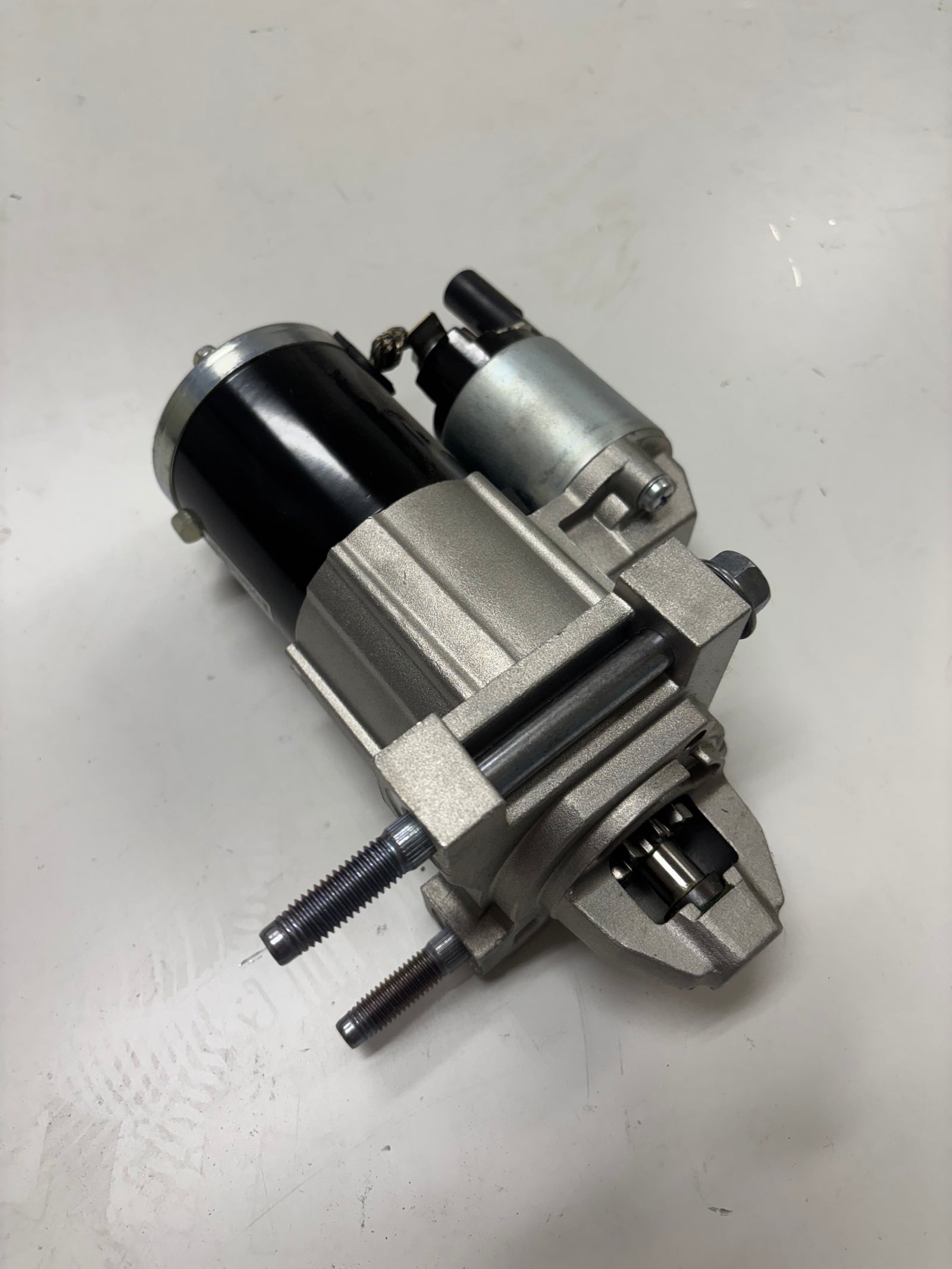 USED AC DELCO GM ORIGINAL EQUIPMENT STARTER