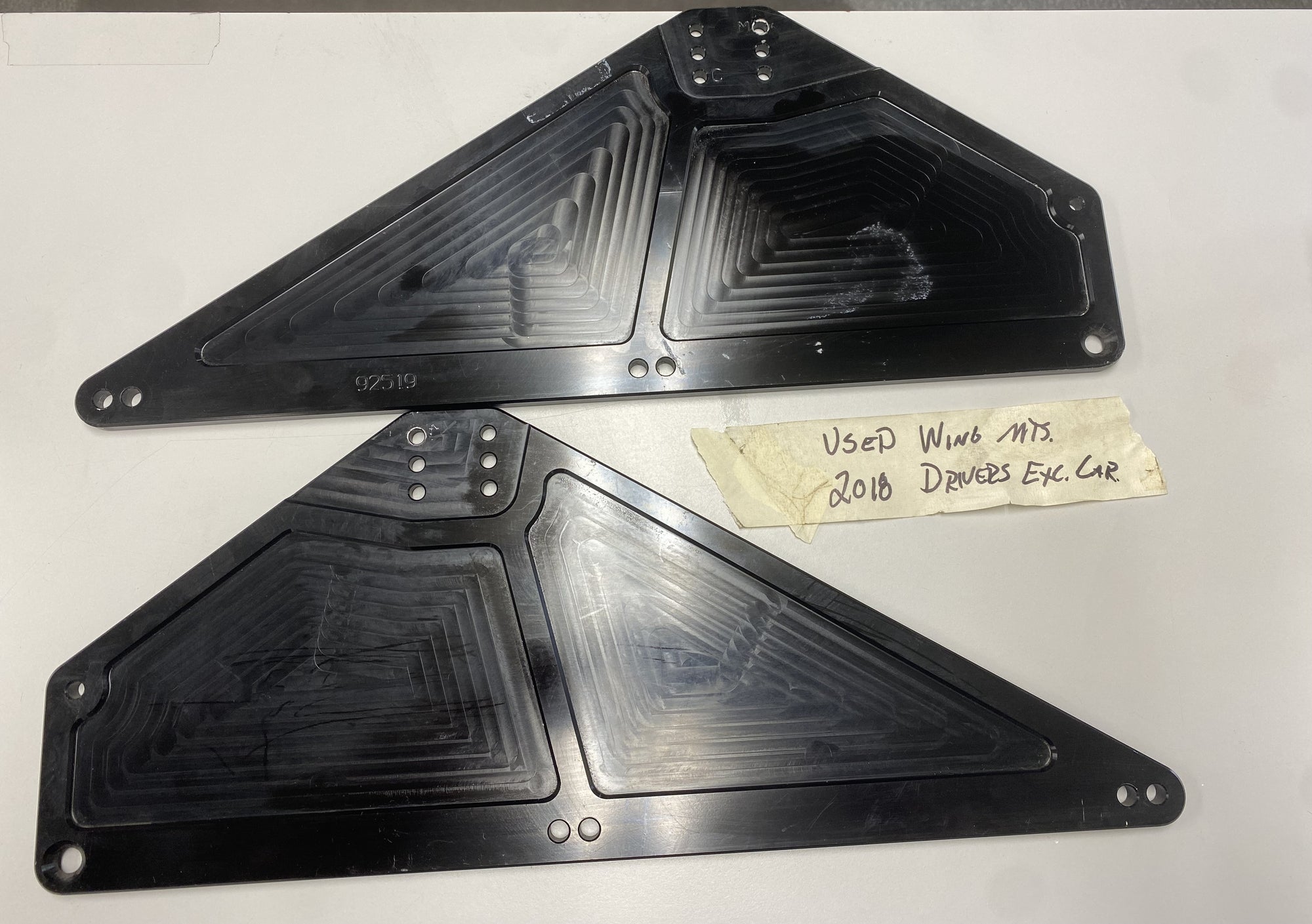 USED WING MOUNTS