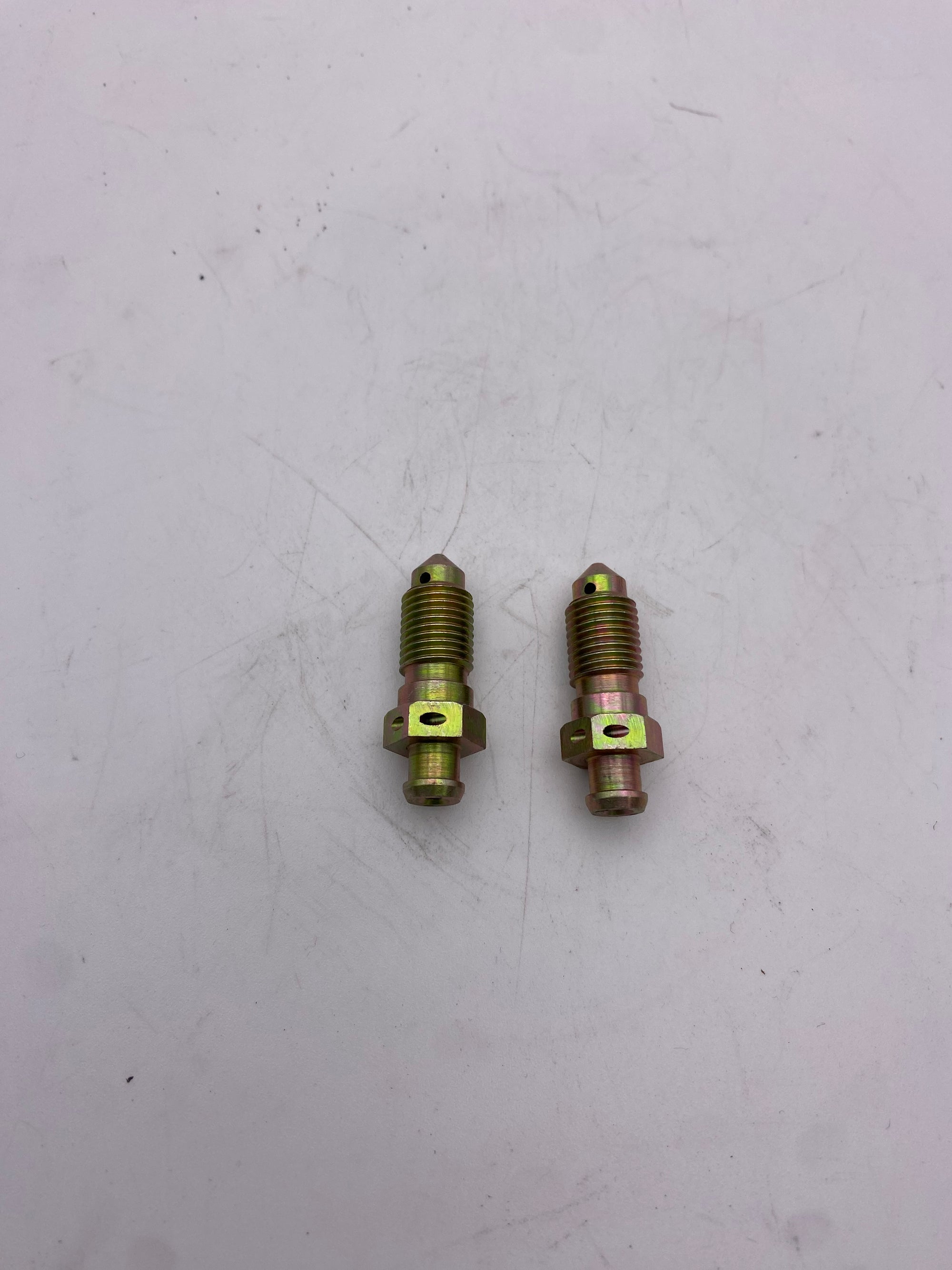 USED ALCON BLEEDER SCREW