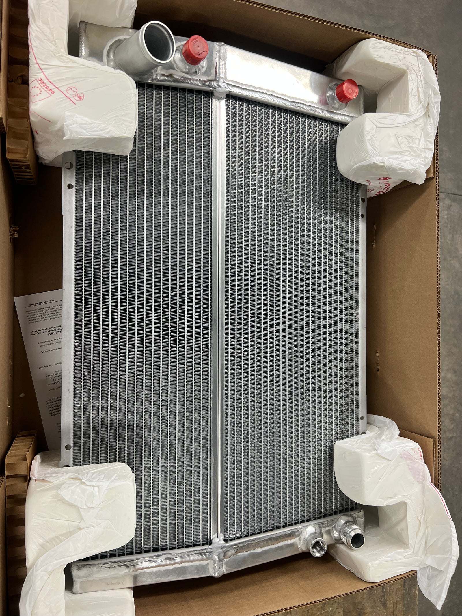 BLEM! 342DPLRF Dual plane ford , 12 cooler, 16 upper, with 1/2 temp sensor bung