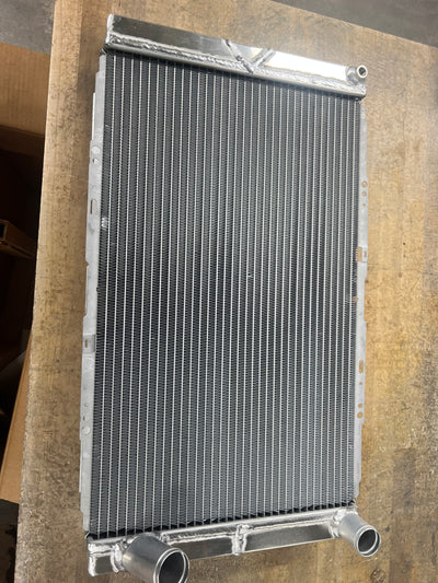 BLEM! 34329RNF RADIATOR, 16X28 2PASS RS, NF