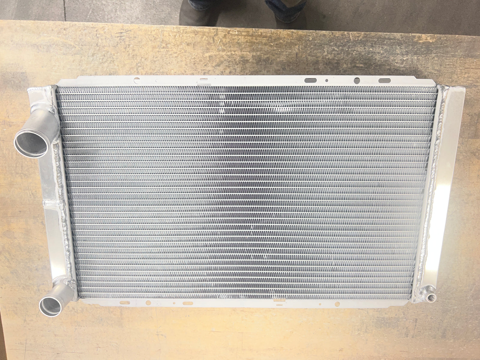 BLEM! 34328RNF RADIATOR, 19X28 2PASS RS NOFILL